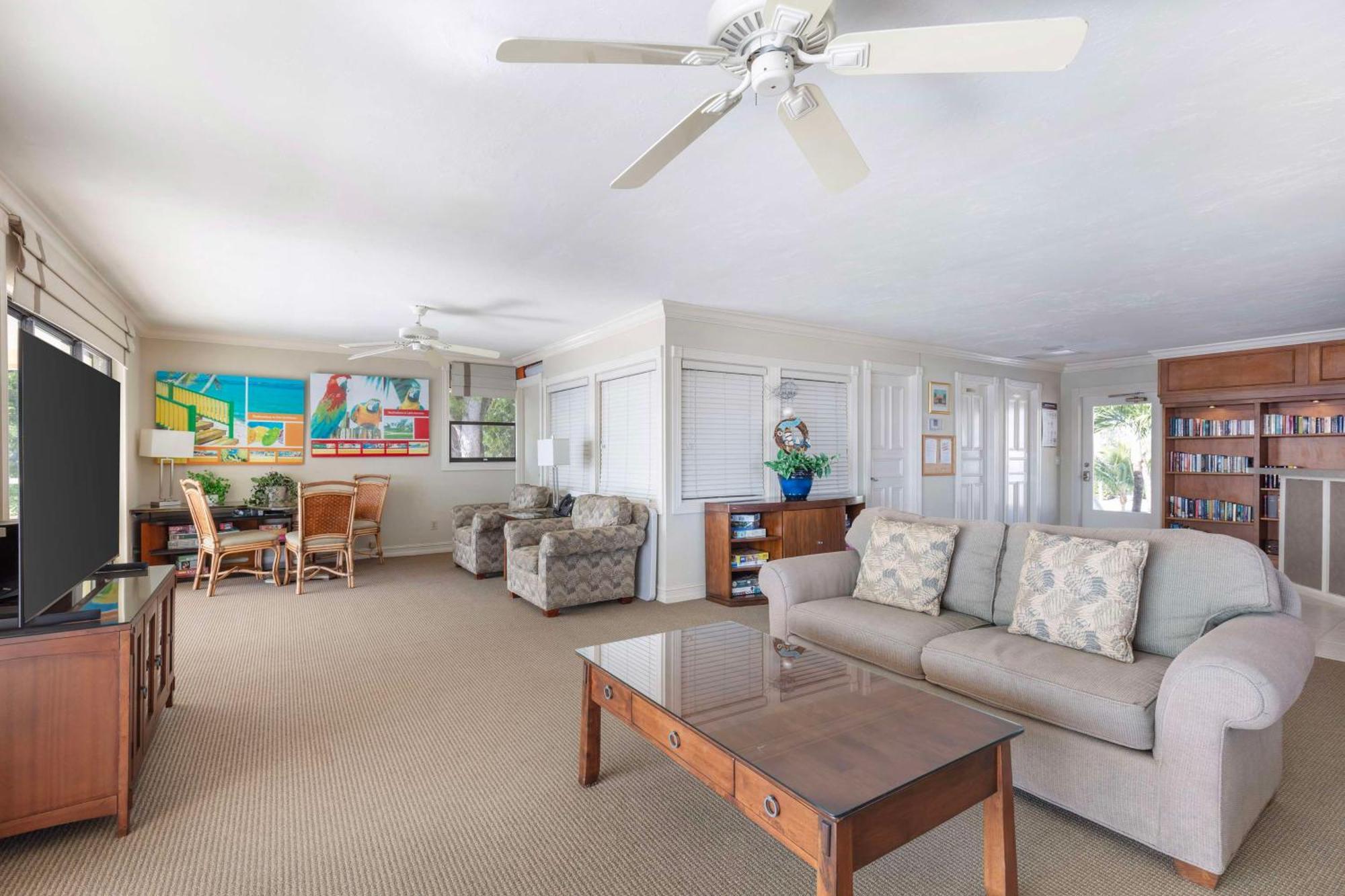 Charter Club Resort Of Naples Bay Extérieur photo