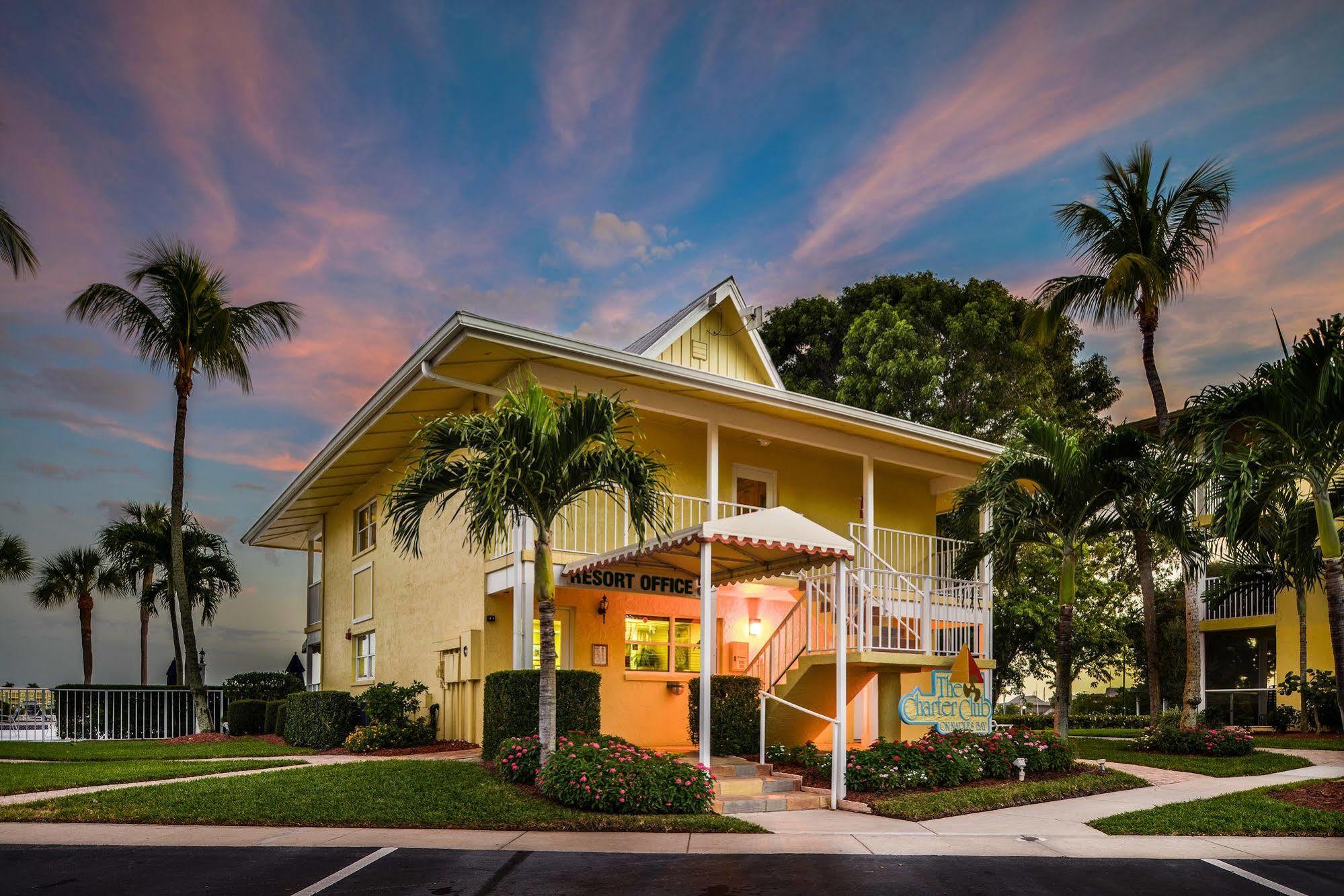 Charter Club Resort Of Naples Bay Extérieur photo
